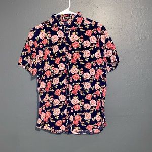 Button Down Rose Pattern